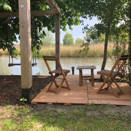 Gezellige Pipo Met Grote Schommel Aan Het Water Villa เมเดมบลิค ภายนอก รูปภาพ