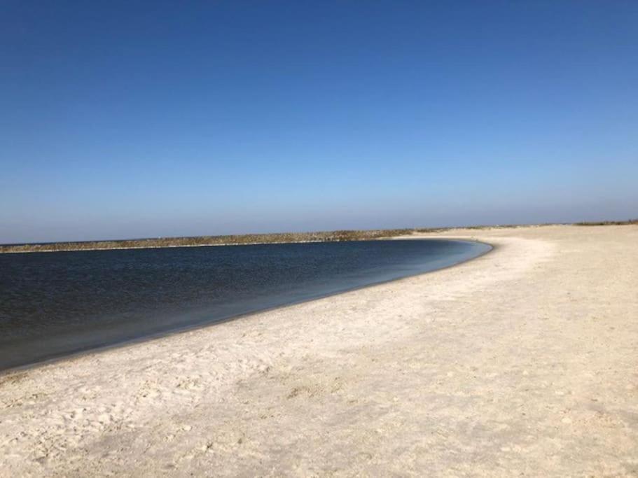 Gezellige Pipo Met Grote Schommel Aan Het Water Villa เมเดมบลิค ภายนอก รูปภาพ